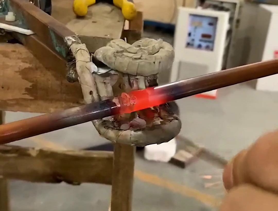 手持式高頻焊機(jī)，橫豎焊接銅管，方便操作