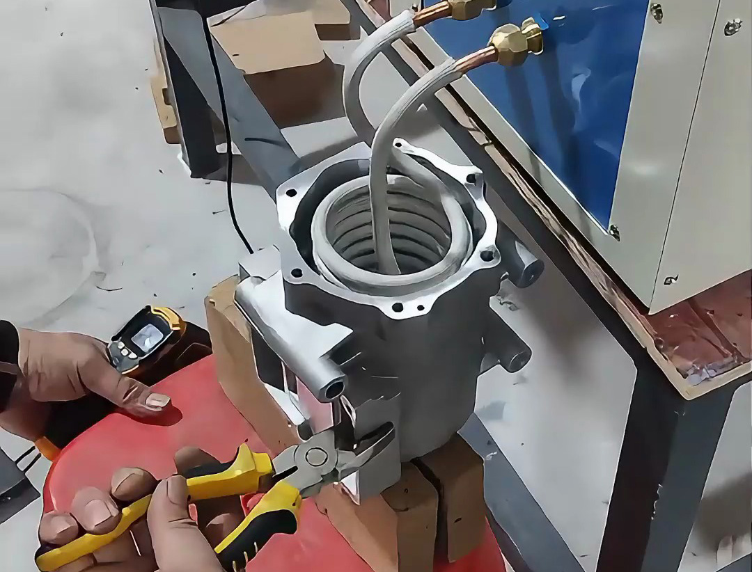 新能源汽車廠都在用的電機(jī)鋁殼加熱熱裝配技巧，看完秒懂